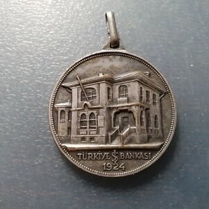 TURQUIA TURKEY BANCO CENTRAL TURKIYE BANKASI 50 AÑOS 1924-74 MEDALLA 46X40 mm