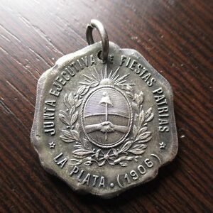 MEDALLA ARGENTINA LA PLATA 1906 JUNTA EJECUTIVA DE FIESTAS PATRIAS
