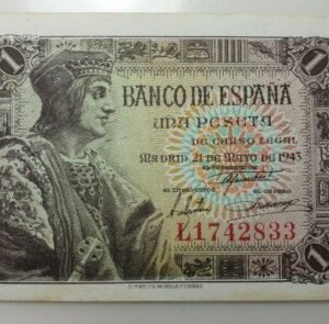 ESPAÑA SPAIN 1 PESETA 21/05/1943 FERNANDO EL CATOLICO P-126 EBC+ MANCHITAS