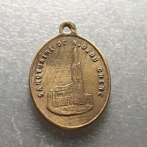 MEDALLA RELIGIOSA SANTUARIO NOTRE DAME - NUESTRA SEÑORA DE CHENE 29x21 mm