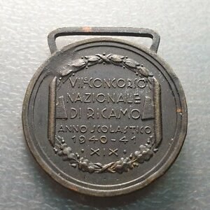 ITALIA REINO PERIODO MUSSOLINI MEDALLA 1940-41 CONCURSO NACIONAL BORDADO 37x35mm