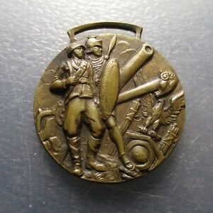 PRIMERA GUERRA MUNDIAL WWI MEDALLA ITALIA ASAMBL ARTILLERIA FIUME 1940 MUSSOLINI