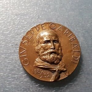 MEDALLA 1932 50 AÑOS MUERTE GIUSEPPE GARIBALDI PROBABLEMENTE FALTA ANILLA