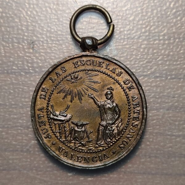 ESPAÑA MEDALLA VALENCIA ESCUELA DE ARTESANOS AL MERITO 48x30mm 12g