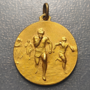 ITALIA PERIODO MUSSOLINI MEDALLA GUF CARRERA DEPORT UNIVERSITARIA 35x32mm 11,83g