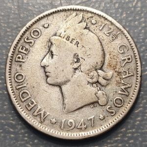DOMINICAN REPUBLIC REPUBLICA DOMINICANA 1/2 PESO HALF PESO 1947
