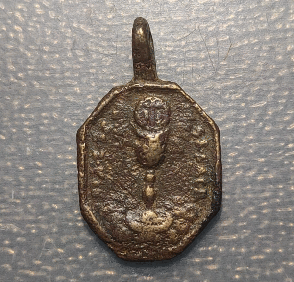 MEDALLA RELIGIOSA INMACULADA CONCEPCION SANTO SACRAMENTO BRONCE 25x15mm - Imagen 2
