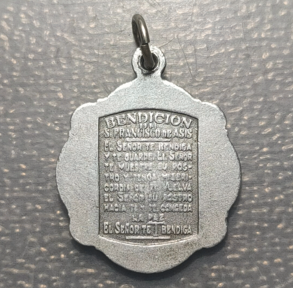 MEDALLA RELIGIOSA SAN FRANCISCO DE ASIS BENDICION DE SAN FRANCISCO ALUMINIO - Imagen 2