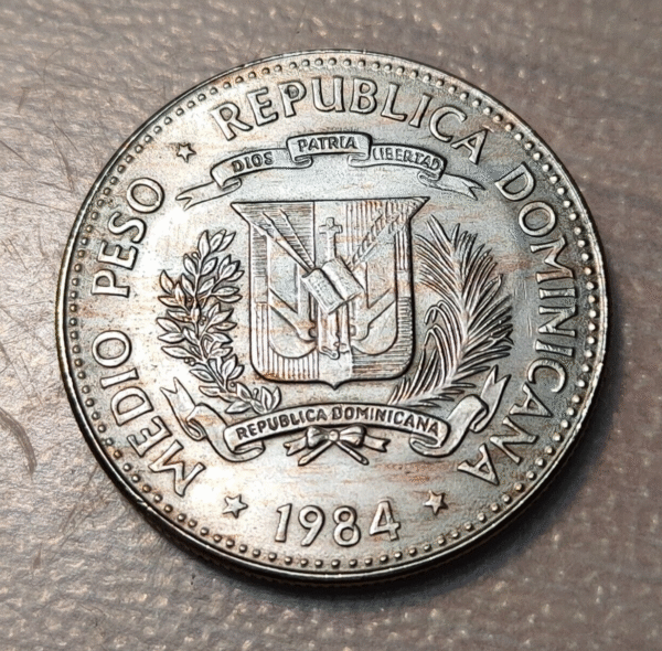 REPUBLICA DOMINICANA 1/2 PESO 1984 KM 62.1 CECA MEXICO HUMAN RIGHTS  SC- - Imagen 2
