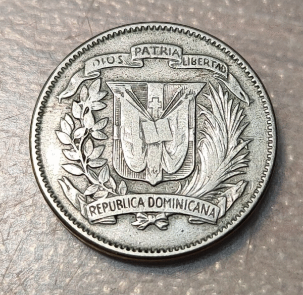 REPUBLICA DOMINICANA 5 CENTAVOS 1951 KM 18 MBC - Imagen 2