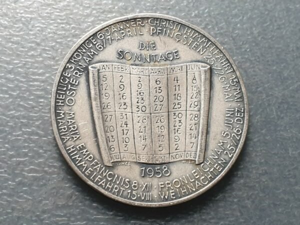 ALEMANIA MEDALLA CALENDARIO DOMINGOS 1958 SONNTAGE ZODIACO SATURNO 40 mm PLATA - Imagen 2