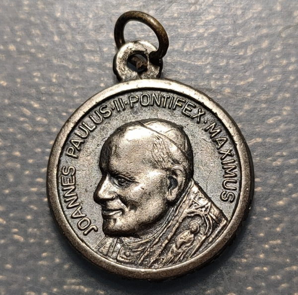 MEDALLA RELIGIOSA JUAN PABLO II SAN PEDRO ROMA