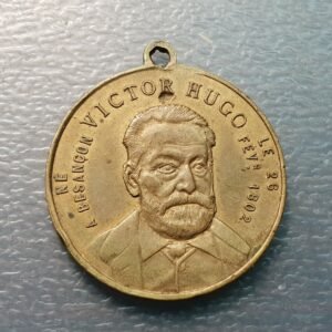 FRANCIA FRANCE MEDALLA 1881 FIESTA 80 AÑOS VICTOR HUGO 33X30 mm
