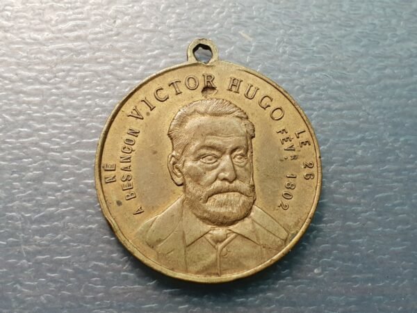 FRANCIA FRANCE MEDALLA 1881 FIESTA 80 AÑOS VICTOR HUGO 33X30 mm