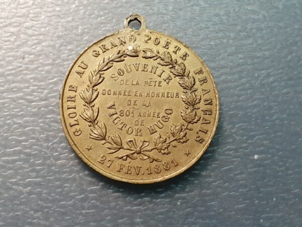 FRANCIA FRANCE MEDALLA 1881 FIESTA 80 AÑOS VICTOR HUGO 33X30 mm - Imagen 2