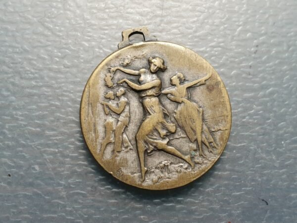 ITALIA TOSCANA MUSSOLINI MEDALLA 1934 CARNAVAL PIOMBINO ESCASA 27x24 mm - Imagen 2