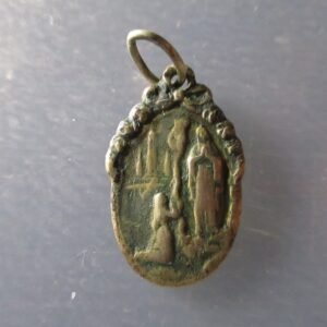 MEDALLA RELIGIOSA VIRGEN DE LOURDES