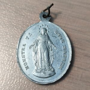 MEDALLA RELIGIOSA CONGREGACION INFANTES DE MARIA LA VIRGEN ALUMINIO