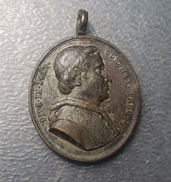 MEDALLA RELIGIOSA VATICANO PAPA PIO IX / SAN PEDRO Y SAN PABLO (1846) 36x27 mm - Imagen 2