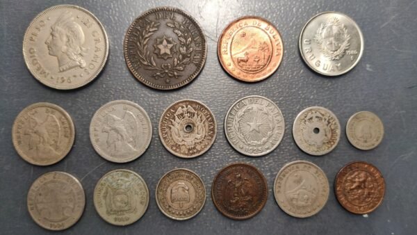 AMERICA LATINA Y CARIBE LOTE 16 MONEDAS DISTINTAS REP. DOMINICANA BOLIVIA MEXICO