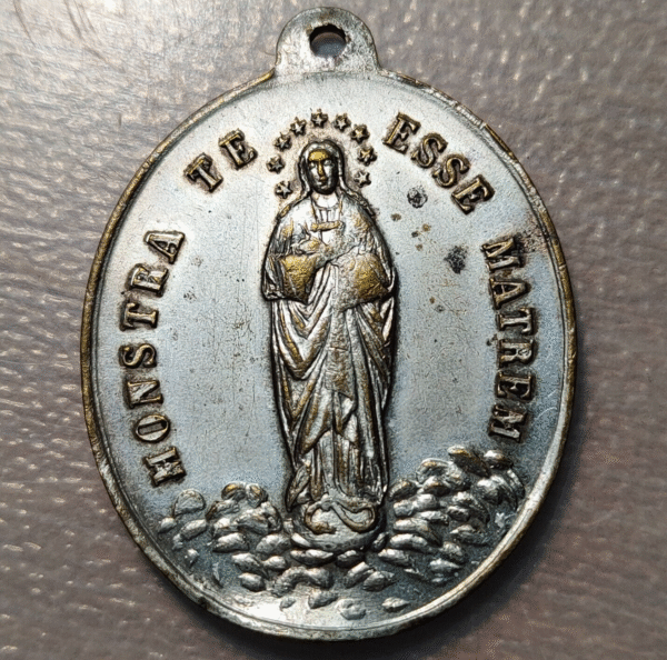MEDALLA RELIGIOSA LA VIRGEN / SANTA TERESA DE JESUS 37x28mm 8,67g