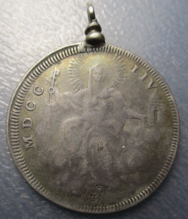 ESTADOS PAPALES PONTIFICIO VATICANO BENEDICTO XIV  MEDIO ESCUDO 1/2 SCUDO 1754 - Imagen 2