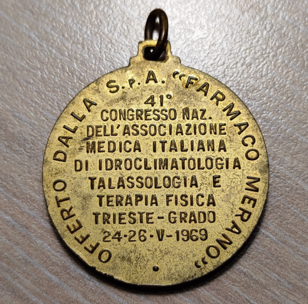 ITALIA MEDALLA MEDICINA HIPOCRATES 1969 41º CONGRESO ASOCIACION MEDICA ITALIANA - Imagen 2
