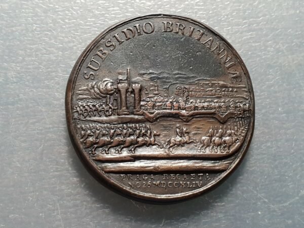 AUSTRIA GREAT BRITAIN 1744 MEDAL RECAPTURE OF PRAGUE BY CHARLES LORRAINE 43 mm - Imagen 2