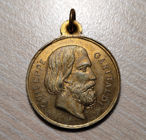 ITALIA MEDALLA GIUSEPPE GARIBALDI 30x23 mm 5 g
