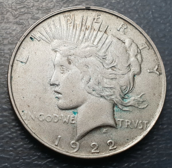 USA UNITED STATES PEACE DOLLAR 1922 MISTRIKE SLIGHTLY RIMMED EDGE