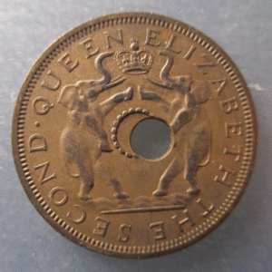 RHODESIA AND NYASALAND 1 PENNY 1963 AGUJERO DESPLAZADO - OFFSET CENTER HOLE