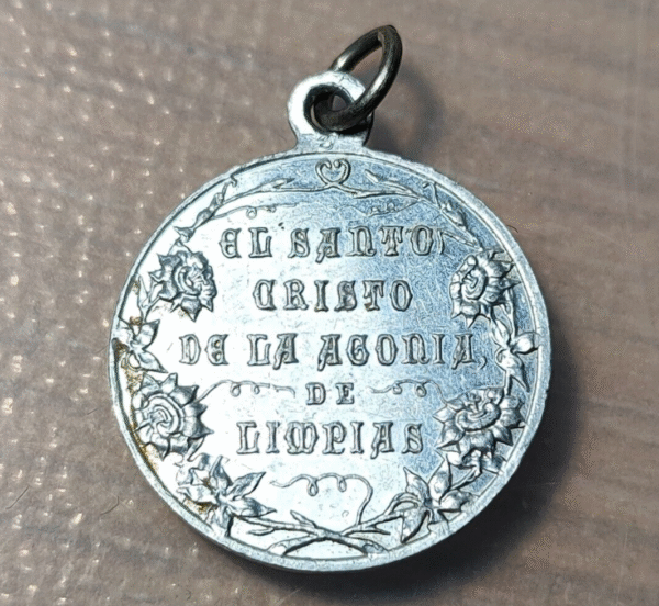 MEDALLA RELIGIOSA SANTO CRISTO DE LA AGONIA DE LIMPIAS CANTABRIA 22x11mm 0,95g - Imagen 2
