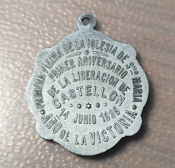 MEDALLA RELIGIOSA CASTELLON 1939 I PIERDA IGLESIA S. MARIA LIBERACIO 29x26 1,60g - Imagen 2