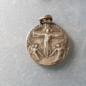 MEDALLA RELIGIOSA JUBILEO 1933-34 PAPA PIO XI / CRISTO EN CRUZ ANGELES 20X17 mm