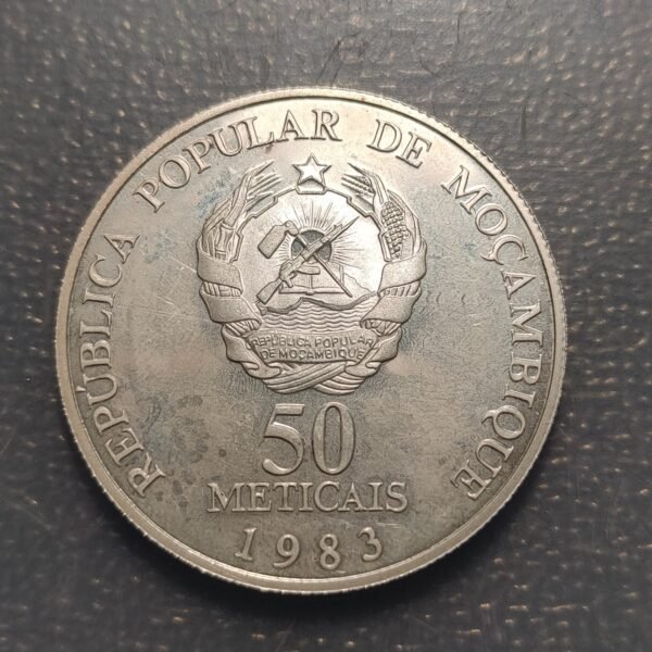 MOZAMBIQUE 50 METICAS 1983 "FAO" SC- - Imagen 2