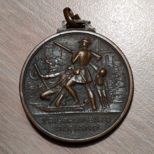 ITALIA MEDALLA 10 AÑOS RESISTENCIA II GUERRA MUNDIAL RISORGIMENTO ITALIANO