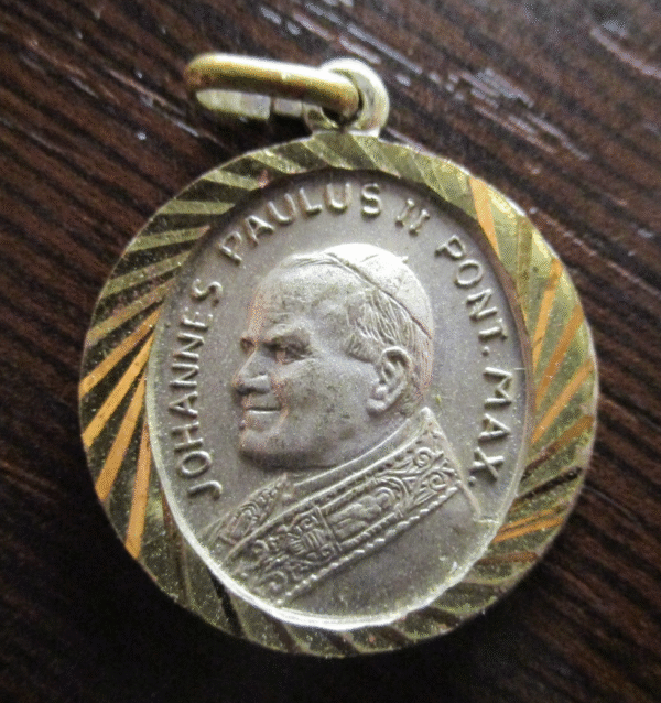 MEDALLA RELIGIOSA PAPA JUAN PABLO II / JUBILEO DE LA REDENCION - AÑO SANTO 1983