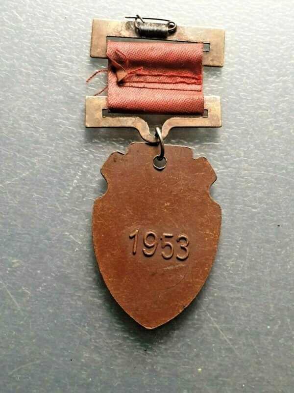 CHINA MEDALLA MILITAR 1953 43x30 mm - Imagen 2