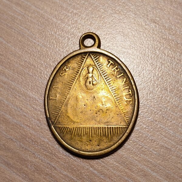 MEDALLA RELIGIOSA SAGRADA FAMILIA / SANTISIMA TRINIDAD 32x23 4,75g - Imagen 2