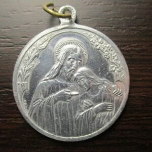 MEDALLA RELIGIOSA CRISTO AMINISTRANDO LA EUCARESTIA / RECUERDO COMUNION - CALIZ