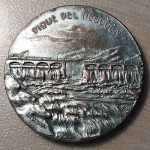 ARGENTINA MEDALLA 1910 DIQUE DE NEUQUEN IRRIGACION DEL RIO NEGRO JOSE FIGUEROA