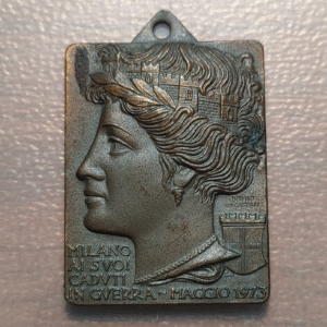 ITALIA MILAN MEDALLA 1973 A LOS CAIDOS EN LA II GUERRA MUNDIAL WWII 19g 40x27mm