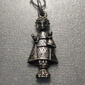 MEDALLA RELIGIOSA VIRGEN DE COVADONGA COLGANTE METAL BLANCO