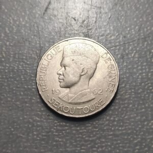 GUINEA 10 FRANCS 1962 EBC/EBC+