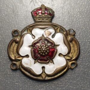 GRAN BRETAÑA GREAT BRITAIN PLACA ROSA INGLESA Y CORONA CON ESMALTES