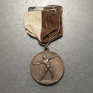 MEDALLA 1943 DEPORTE LANZAMIENTO JABALINA 35x31mm