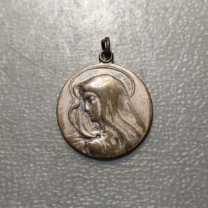 MEDALLA RELIGIOSA NUESTRA SEÑORA DE LOS DOLORES METAL PLATEADO
