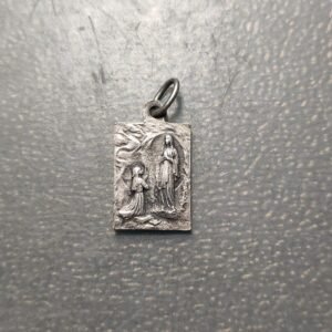 MEDALLA RELIGIOSA LOURDES FRANCIA N S DE LOURDES SANTUARIO SANTA BERNARDETTE