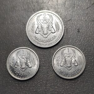 MADAGASCAR LOTE DE 3 MONEDAS DISTINTAS