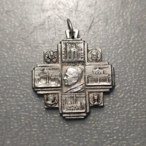 MEDALLA RELIGIOSA ROMA 1975 PABLO VI IGLESIAS ROMA JUBILEO METAL BLANCO